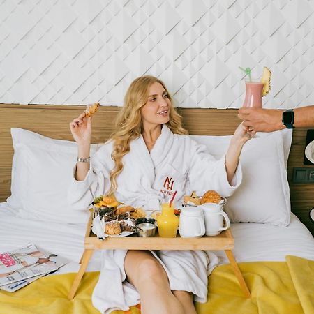 New Hotel Piscine Wellness & Spa Kazablanka Dış mekan fotoğraf