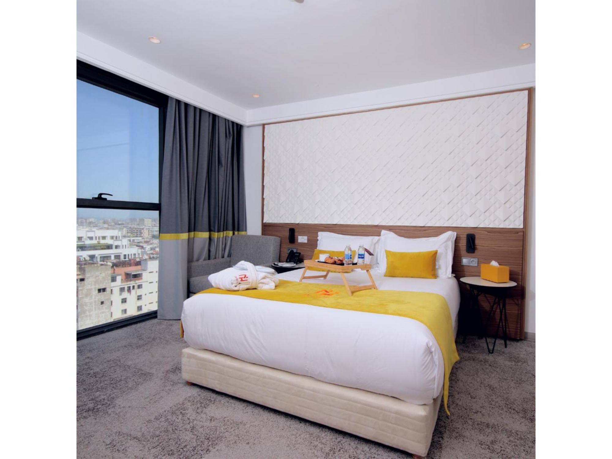 New Hotel Piscine Wellness & Spa Kazablanka Dış mekan fotoğraf