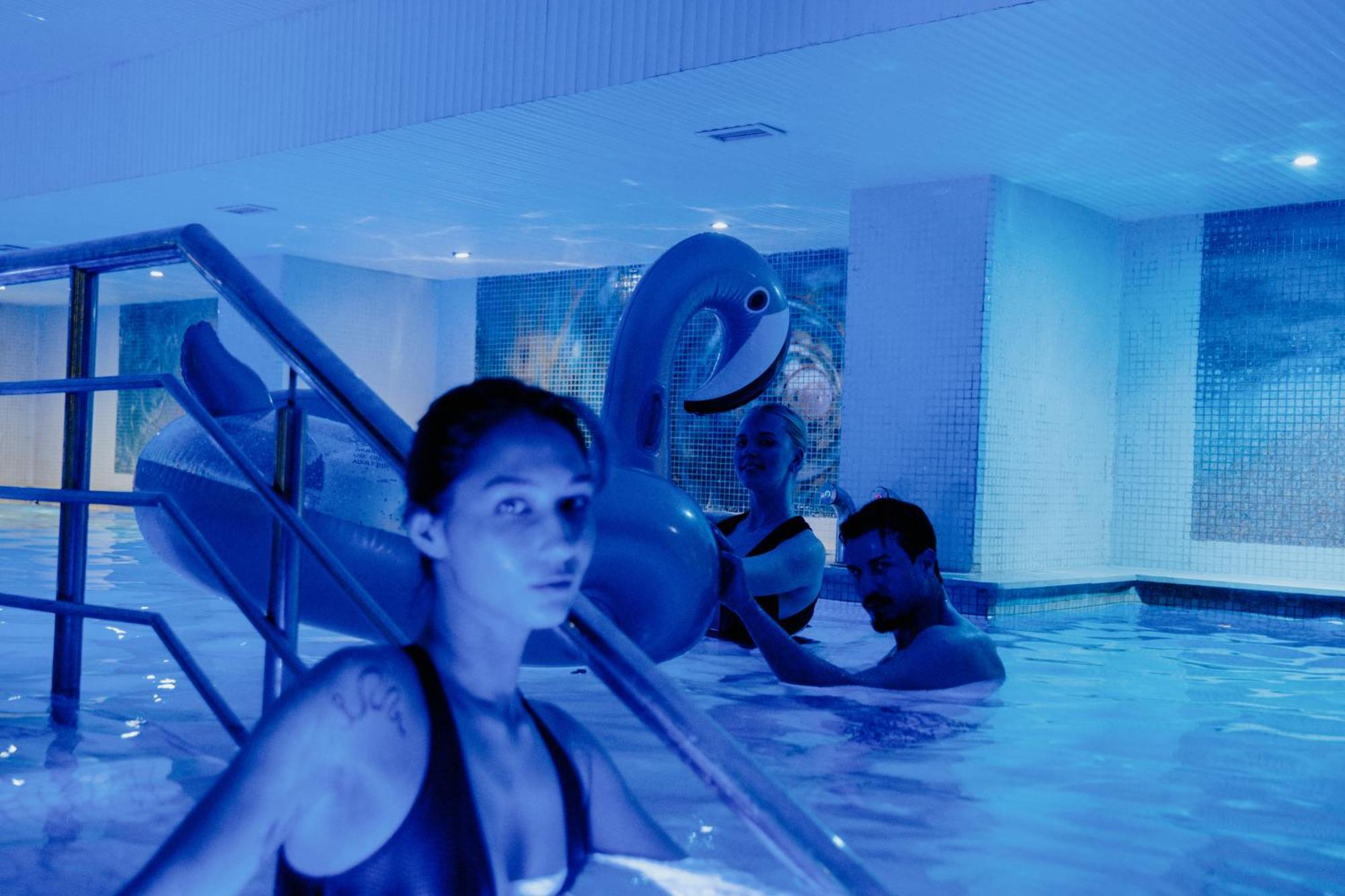 New Hotel Piscine Wellness & Spa Kazablanka Dış mekan fotoğraf