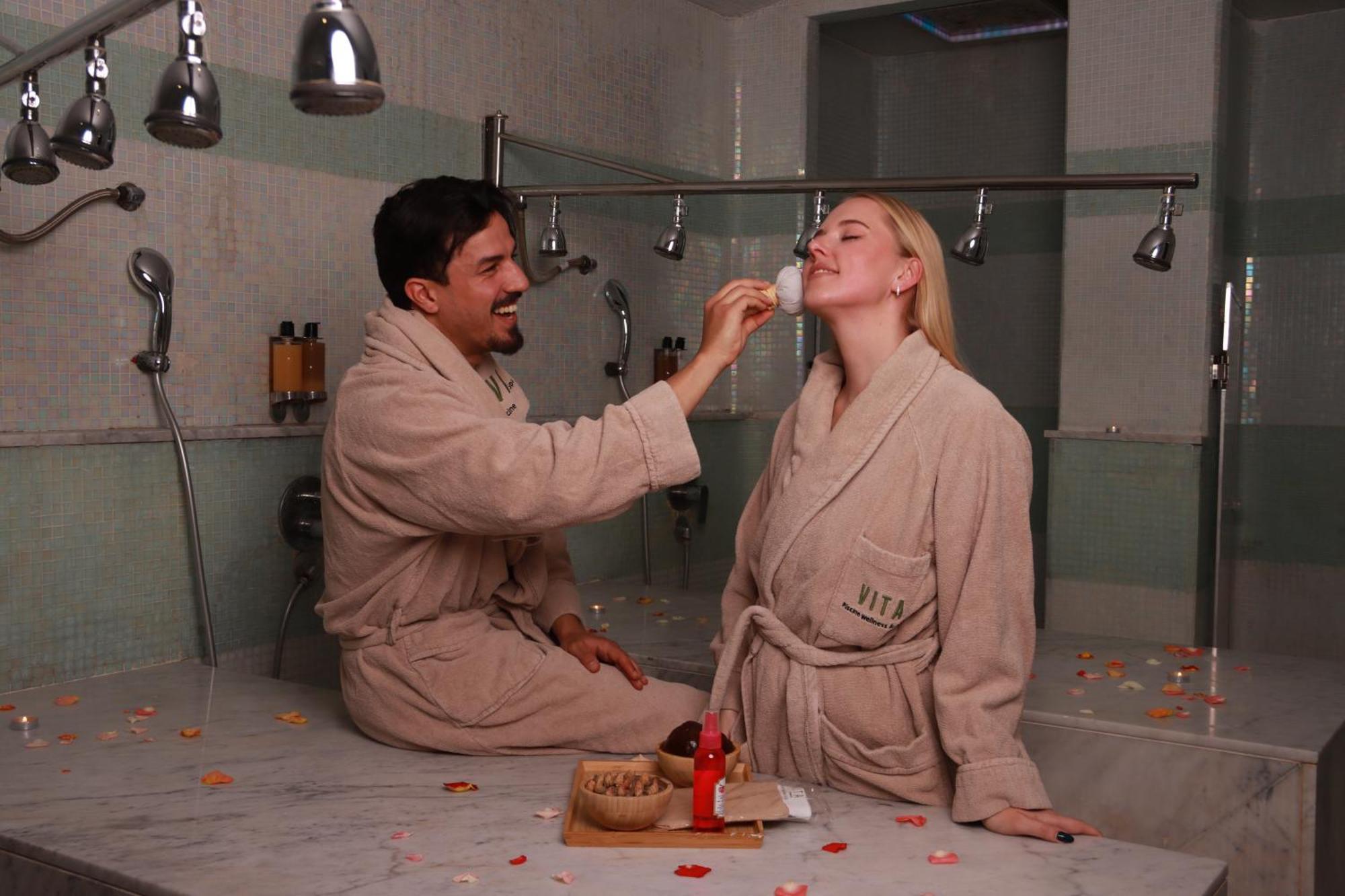 New Hotel Piscine Wellness & Spa Kazablanka Dış mekan fotoğraf